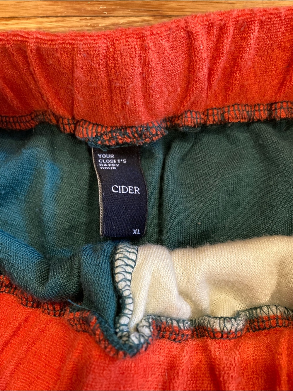 Cider | Color Block High Rise Shorts - Picture 5 of 10